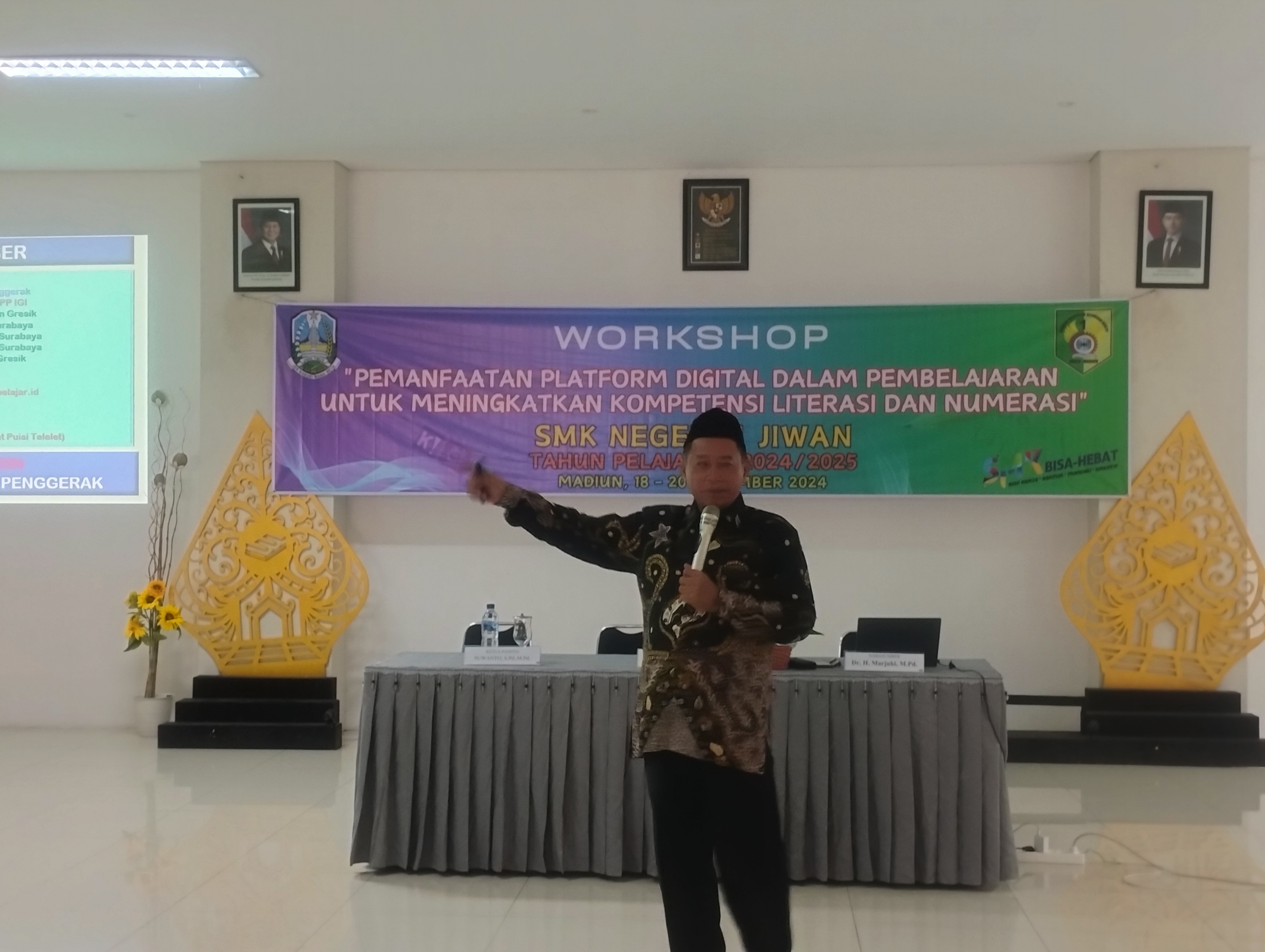 WORKSHOP  PEMANFAATAN PLATFORM DIGITAL DALAM PEMBELAJARAN UNTUK MENINGKATKAN KOMPETENSI LITERASI DAN NUMERASI BAGIAN 1