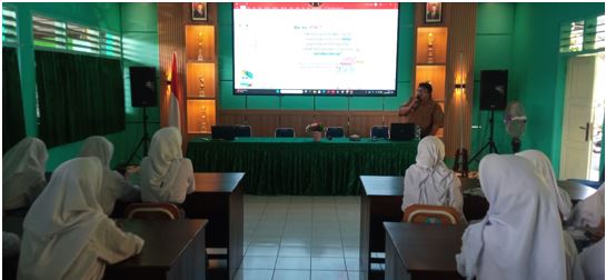 SMK NEGERI 1 JIWAN GELAR SOALISASI SPAB